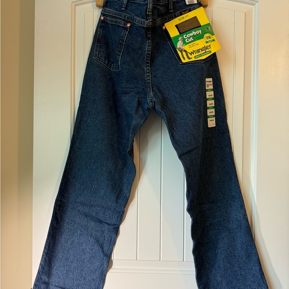 Wrangler NWT bootcut jeans 34/30! - Picture 3 of 6